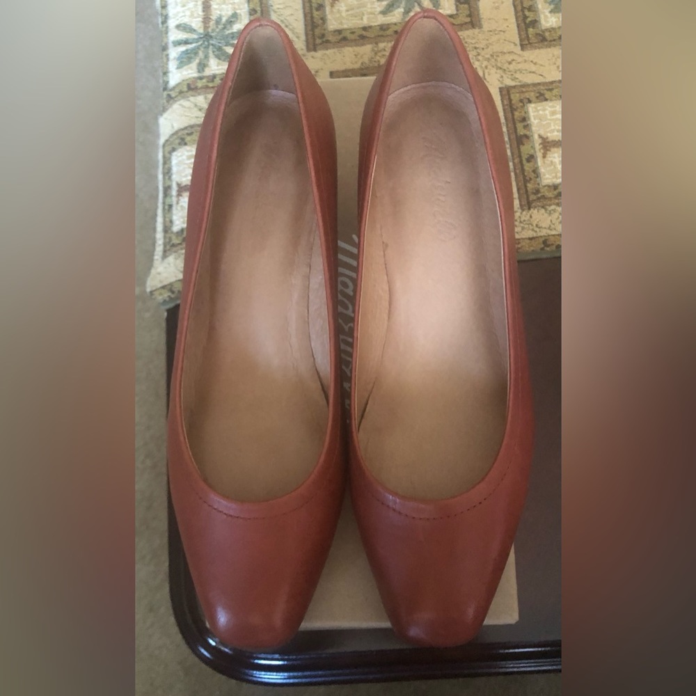 Madewell Leather Pumps